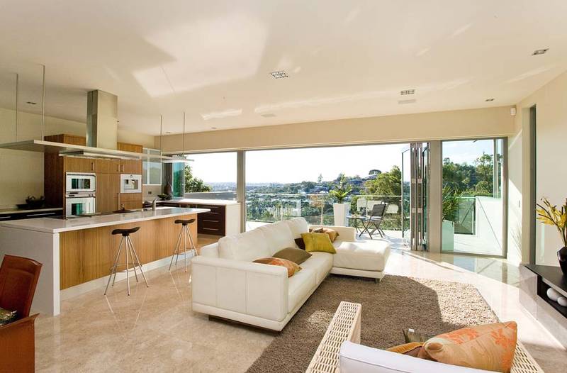 ARGUEABLY ONE OF THE BEST HOUSES AVAILABLE TO LEASE IN BRISBANE - MAKE ME AN OFFER Picture ARGUEABLY ONE OF THE BEST HOUSES AVAILABLE TO LEASE IN BRISBANE - MAKE ME AN OFFER Picture