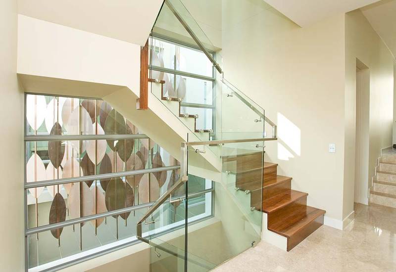 ARGUEABLY ONE OF THE BEST HOUSES AVAILABLE TO LEASE IN BRISBANE - MAKE ME AN OFFER Picture ARGUEABLY ONE OF THE BEST HOUSES AVAILABLE TO LEASE IN BRISBANE - MAKE ME AN OFFER Picture