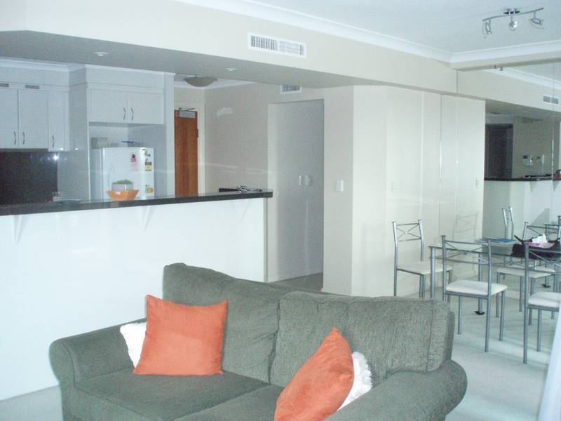 Fully Furnished Apartment Picture 2