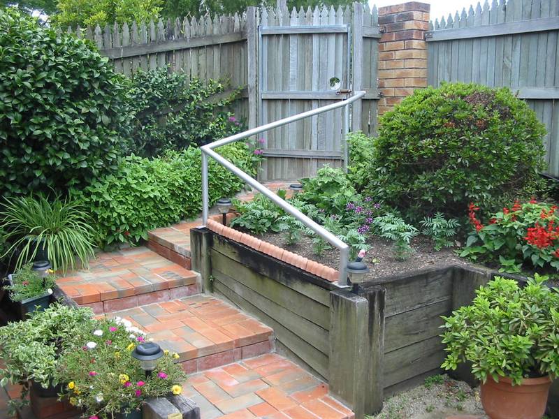 PERFECT
TWO BED TWO BATH - FULLY
AIRCONDITIONED - GREAT PRICE Picture