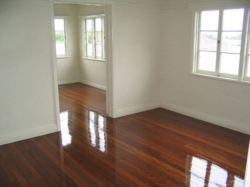 CAN SOMEONE PLEASE TELL ME WHY THIS IS NOT RENTED?????? Picture