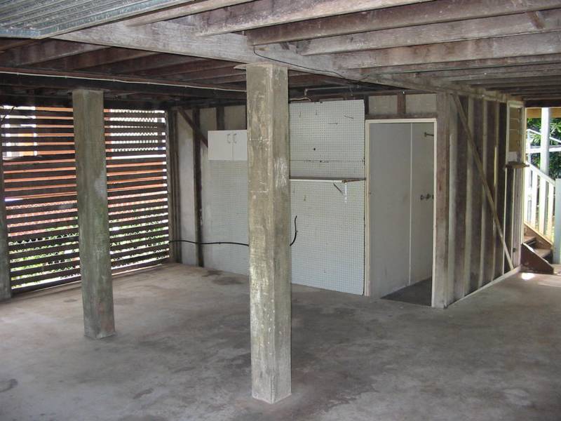 HIGHSET TWO BEDROOM
- POLISHED WOODEN FLOORS - BACK DECK - INSPECT ANYTIME - PET FRIENDLY Picture