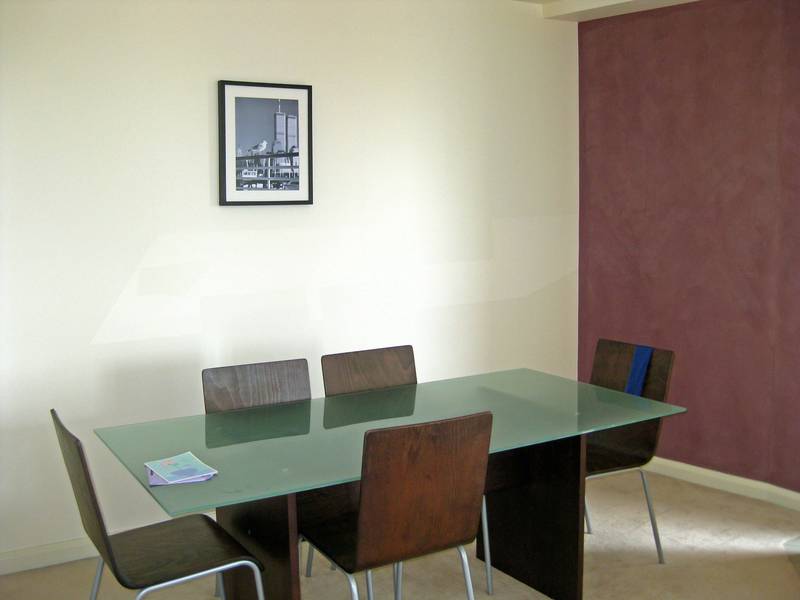 Bright & Cozy Two Bedroom Furnished Apartment Picture