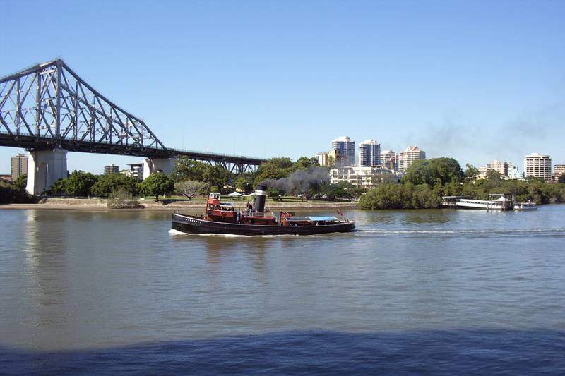 Brisbane River on your door step Picture 2
