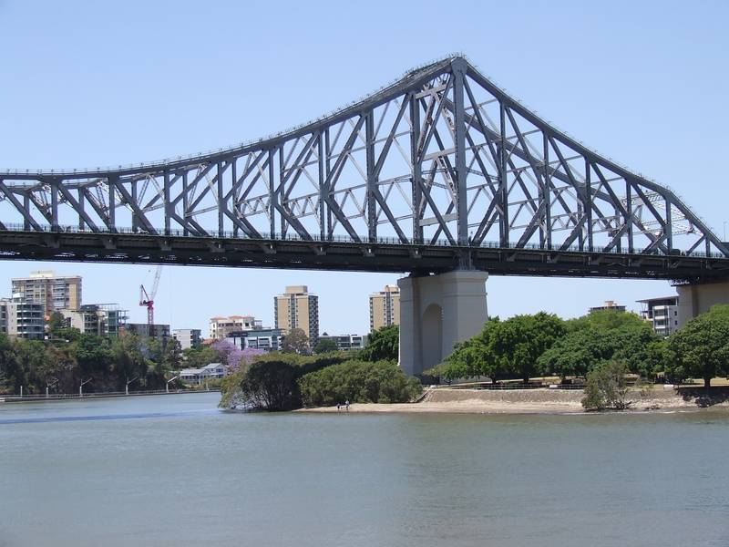 2 Bedroom Modern Apartment with a View Picture 1