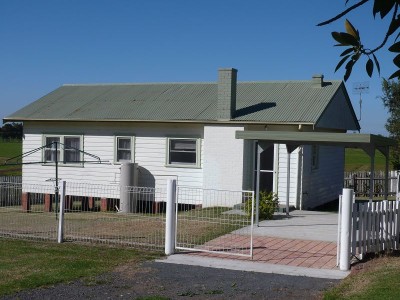 Coolangatta Rental Picture