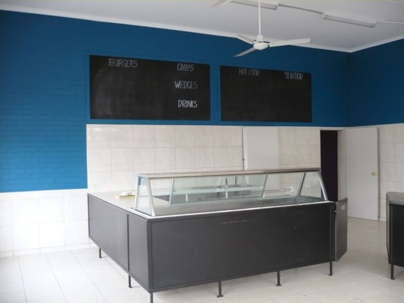 Berry Commerical Rental Picture 3