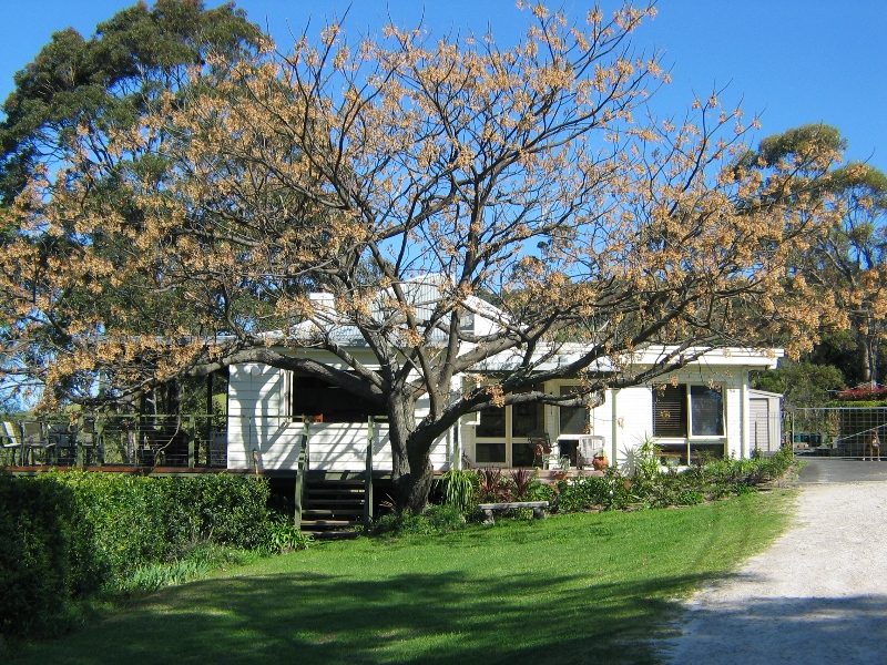 'Rural Setting' Picture 1