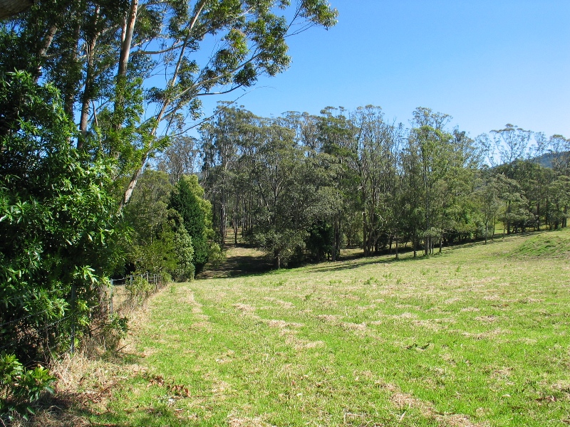 The Beauty of Broughton Vale Picture 3