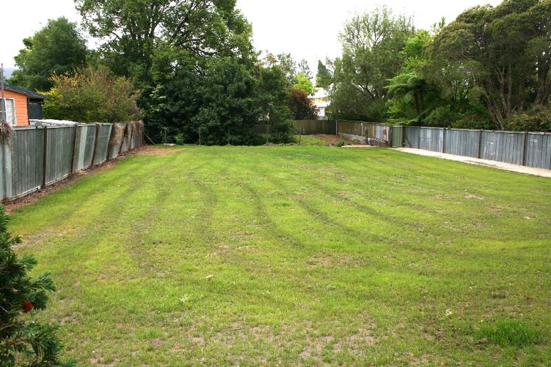 RARE OPPORTUNITY Picture 1