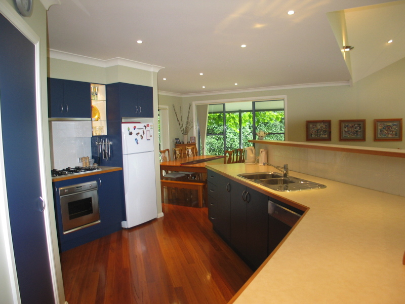 MASTERBUILT WITH PARKLIKE PRESENCE Picture 2