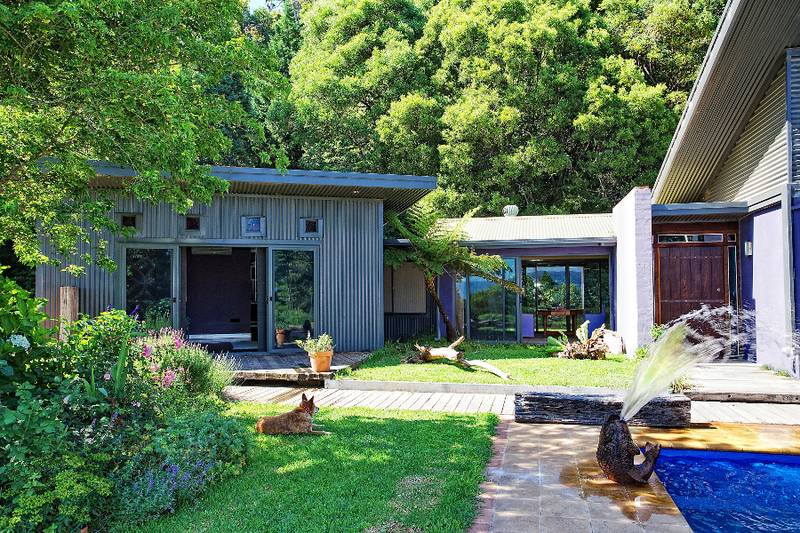 Exceptional Outlook Picture 2