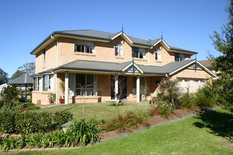 Large, Quality, Low Maintenance Home Picture 1