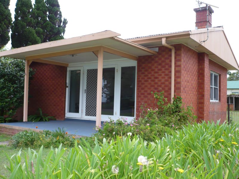 Sojourne-Holiday Rental Picture 2