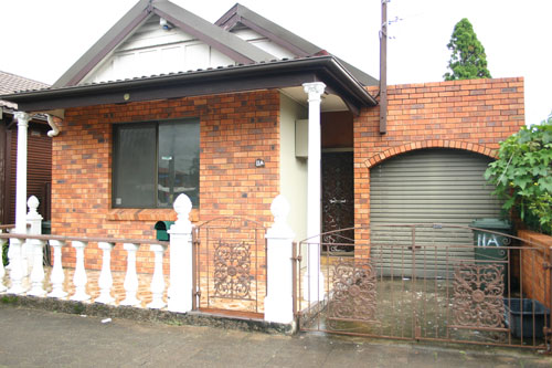 PERFECT LOCATION! AFFORDABLE! Picture 2