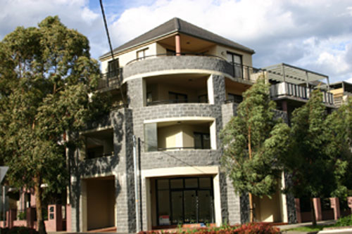 City fringe living! Picture 1