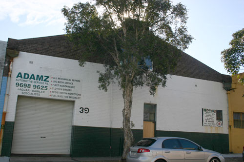 Large Workshop! Picture 2