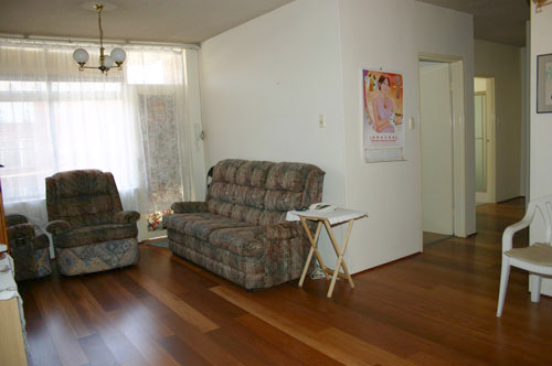 Spacious Living! Picture Spacious Living! Picture