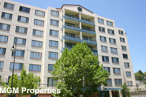 A GREAT OPPORTUNITY AWAITS YOU! Picture 1