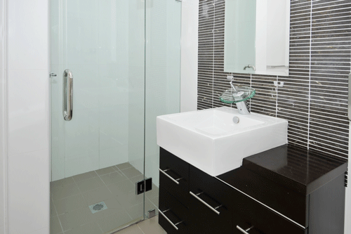 Beautiful & Affordable! Picture 3