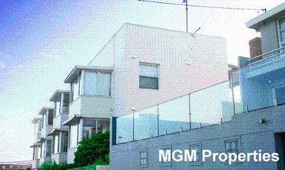 The Idyllic Beach Pad Picture