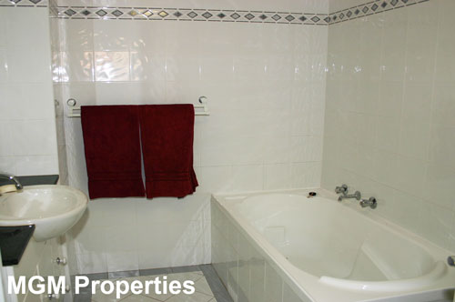 HAPPY LIVING STARTS HERE... Picture 3