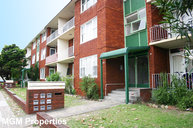 Opportunity Knocks Once! Picture 1