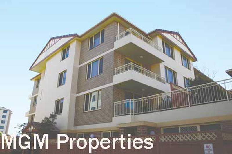 Renovated! **DEPOSIT TAKEN** Picture 1