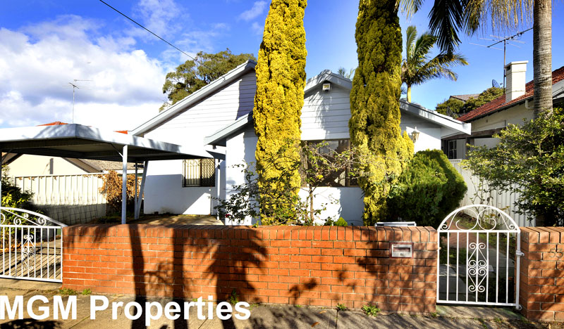 AUCTION ON-SITE THIS SATURDAY @ 12.45PM Picture 1