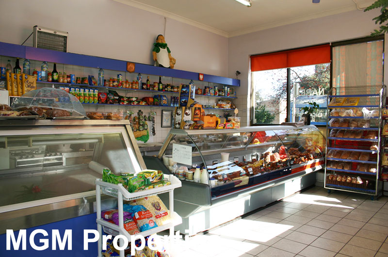 Prime Business & Residential Opportunity! Picture 3