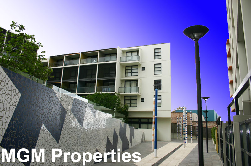 **DEPOSIT TAKEN** Picture 1