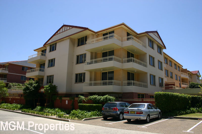 **DEPOSIT TAKEN** Picture 1