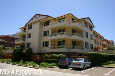 **DEPOSIT TAKEN** Picture **DEPOSIT TAKEN** Picture