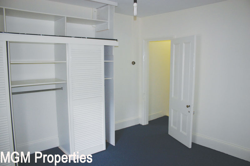 DEPOSIT TAKEN! Picture 2