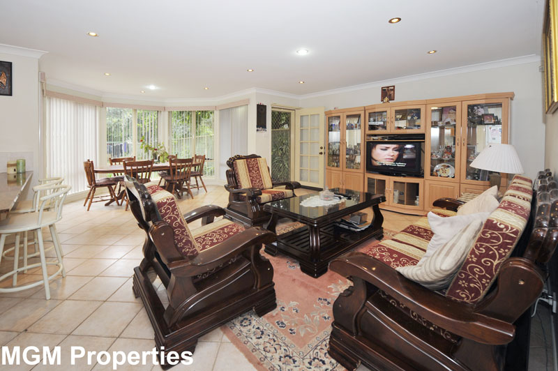 The perfect home for large families! Picture 3