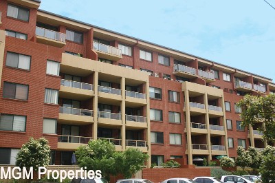 **DEPOSIT TAKEN** Picture **DEPOSIT TAKEN** Picture