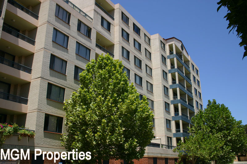 DEPOSIT TAKEN! Picture 1