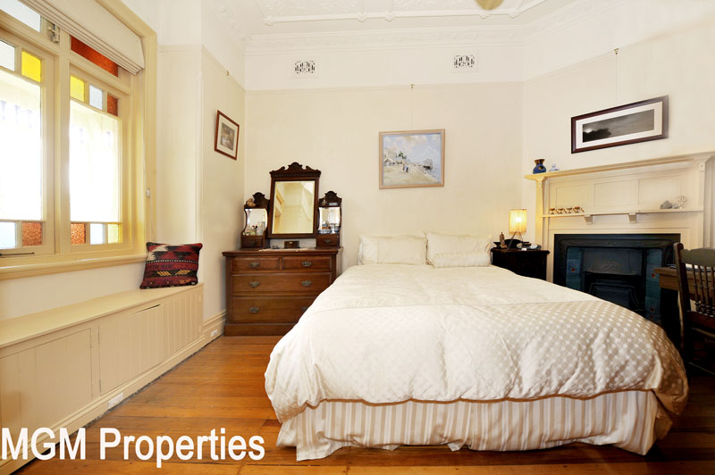 Gorgeous Federation Family Semi! Picture 3