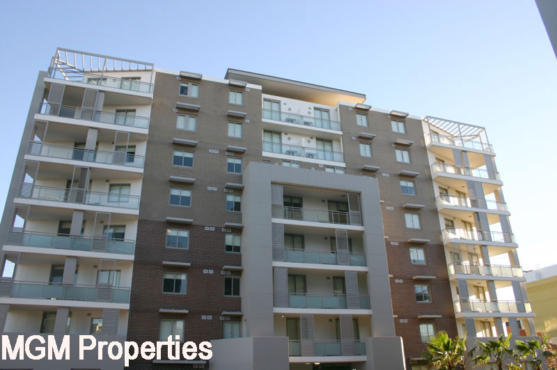 **DEPOSIT TAKEN** Picture 1