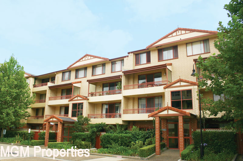 **DEPOSIT TAKEN** Picture 1