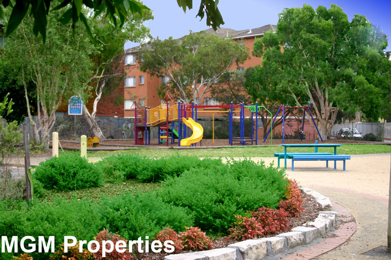 Ground Floor Beauty Picture 3