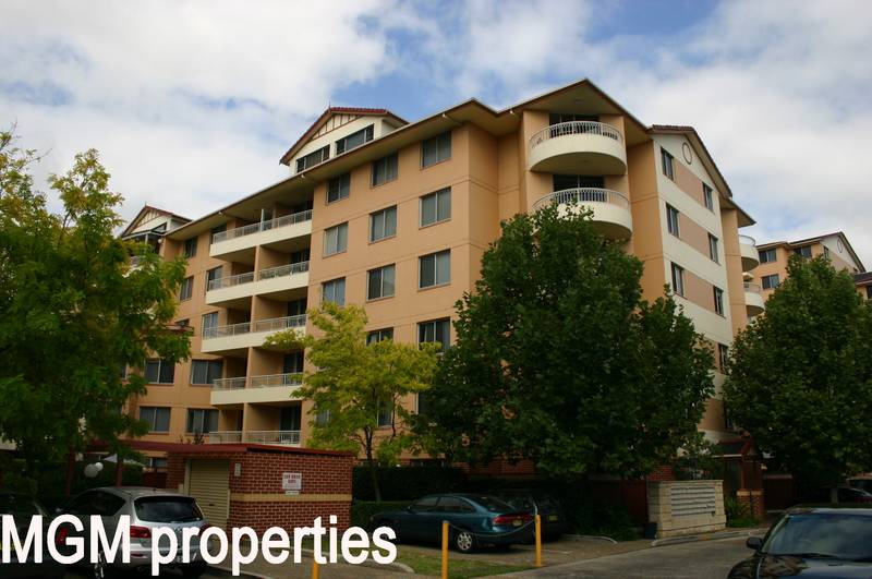 **DEPOSIT TAKEN** Picture 1