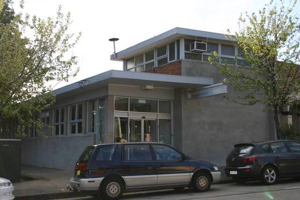 FANTASTIC EXPOSURE FOR SHOWROOM Picture 1