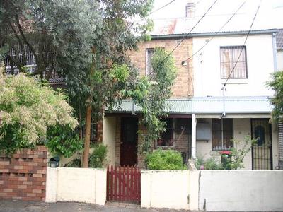 3 Bedroom Terrace in Great Location! Picture 3 Bedroom Terrace in Great Location! Picture