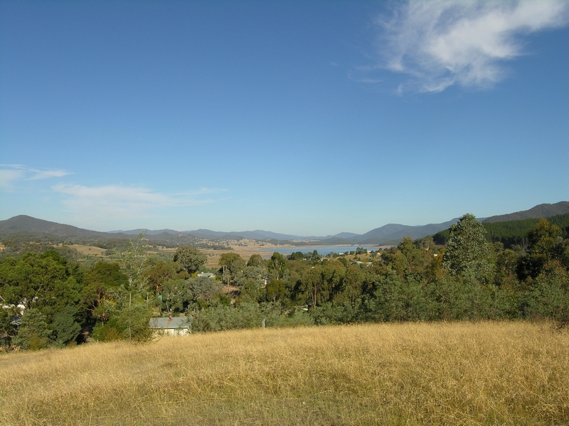 PARKLAND ESTATE Picture 1