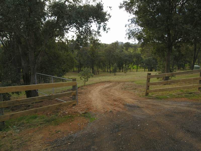 Goughs Point Ridge - Mountain Bay Lifestyle Picture 1