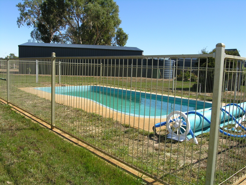 RIVER FRONT FARM - 100 ACRES Picture 3