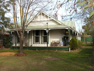 VICTORIAN BEAUTY IN ENVIOUS TOWNSHIP LOCATION Picture VICTORIAN BEAUTY IN ENVIOUS TOWNSHIP LOCATION Picture