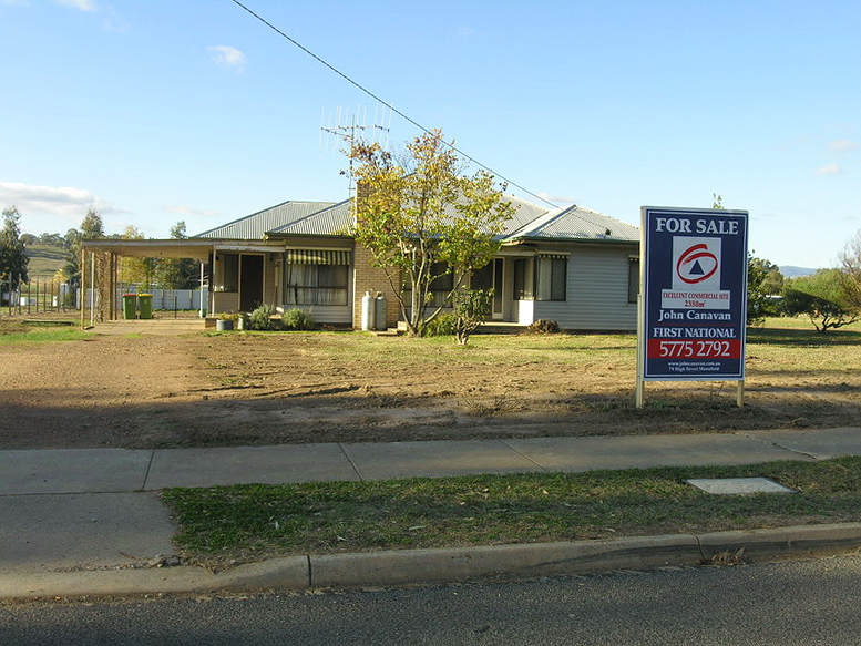 OUTSTANDING HOME/ BUSINESS OPPORTUNITY Picture 1