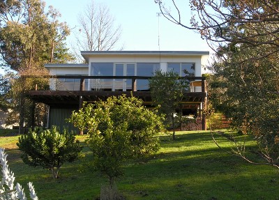 OUTSTANDING VALUE - FINEST LAKE EILDON VIEWS Picture
